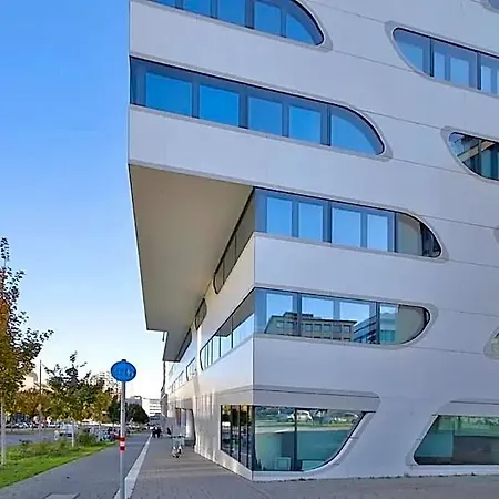 Sky Aparthotel 3*