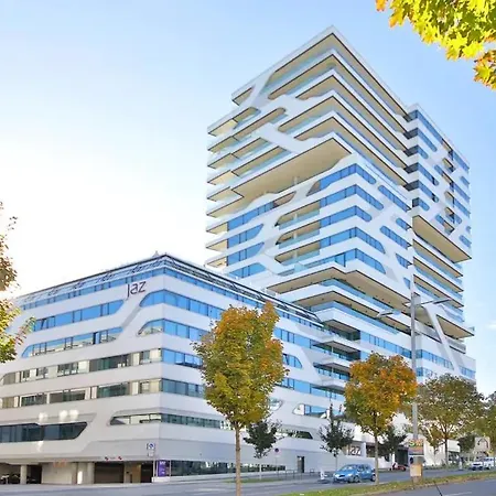 Lägenhetshotell Sky 3*